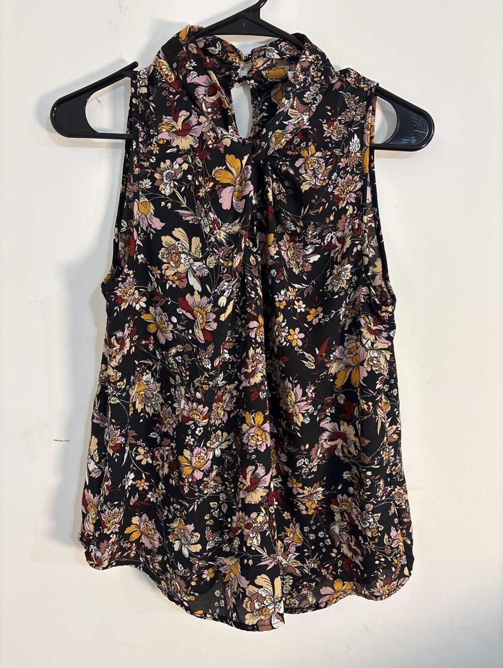 Status by Chenault Floral Blouse Womens Small Black Sleeveless High Neck Halter